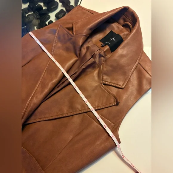 7 For All Mankind Sleeveless Faux-Leather Trench Vest/Jacket in Brown/Tan Color - Picture 9 of 13